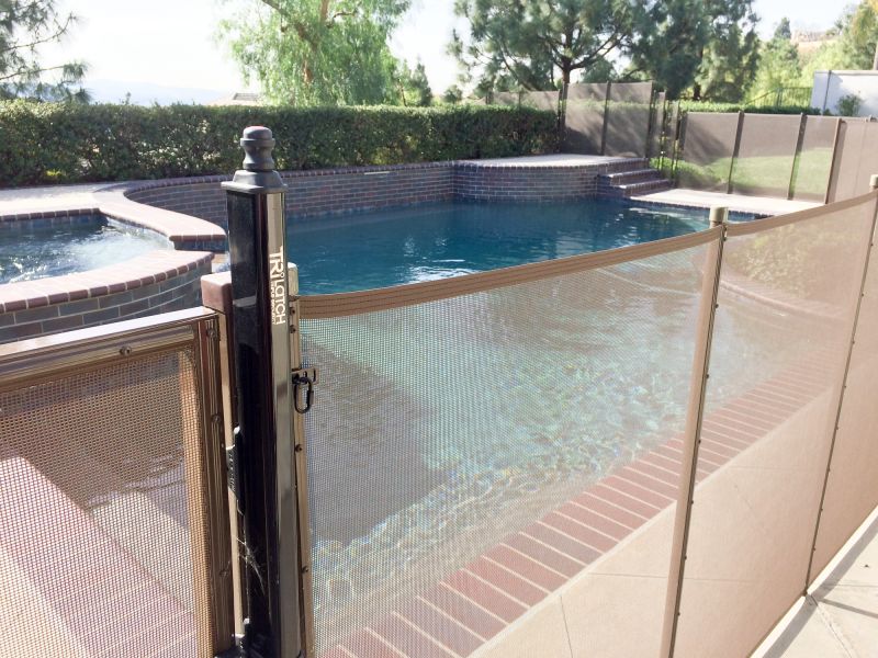 Mesh Fence Installed at Poolside